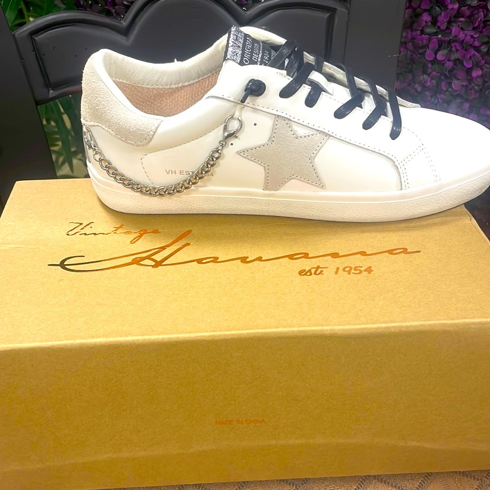 Brand new in box, vintage Havana, white sneakers with removable chain,taupe star